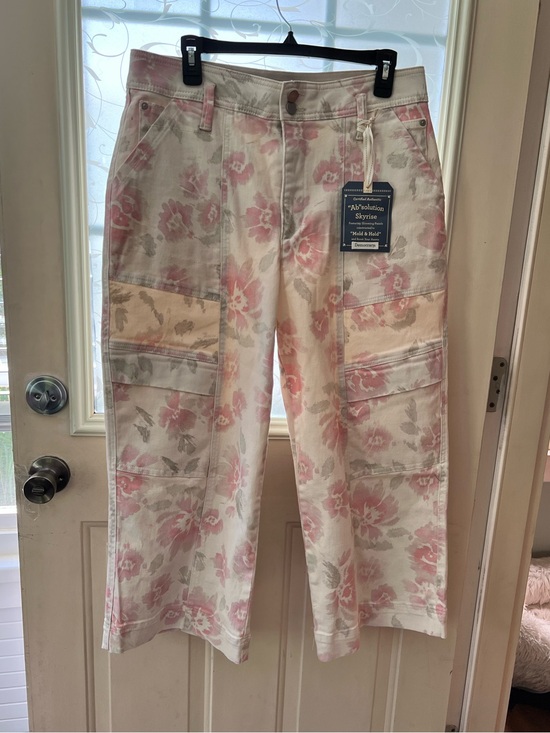 Democracy Denim - Democracy “Ab” solution Skyrise wide leg cropped utility pant. Size 12 NWT